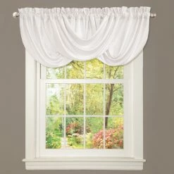 Flash Sale 🔥 The Gray Barn 🐕 Dogwood White Valance - 42X18 🔥