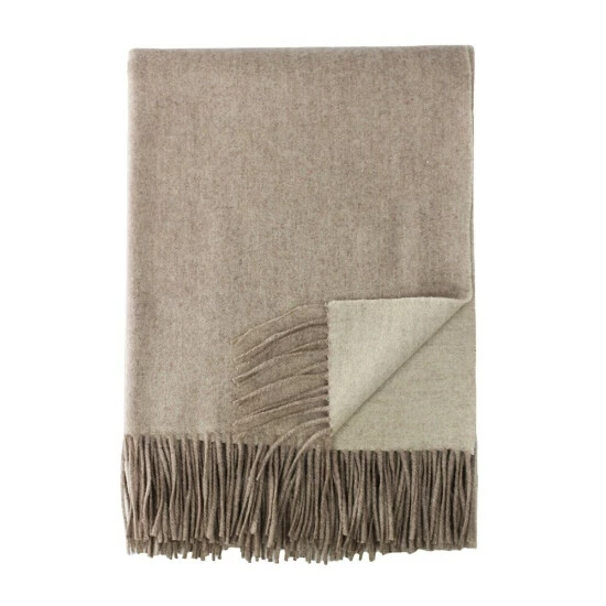 Budget π The Gray Barn Tule Australian Wool Throw Ivory/ Oatmeal π 7 Budget π The Gray Barn Tule Australian Wool Throw Ivory/ Oatmeal π - Image 5